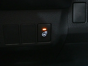 Внедорожник Toyota RAV4 2018 года, 2529000 рублей, Аксай