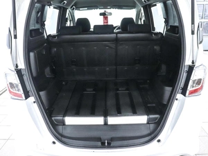 Минивэн Honda Freed 2013 года, 1249000 рублей, Красноярск