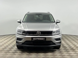 Внедорожник Volkswagen Tiguan 2020 года, 2299000 рублей, Казань