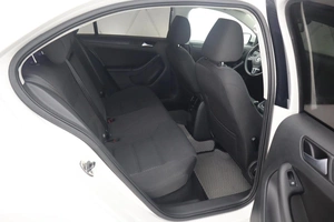 Седан Volkswagen Jetta 2012 года, 1090000 рублей, Орёл