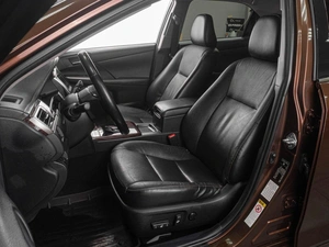 Седан Toyota Camry 2018 года, 2199000 рублей, Тюмень