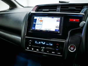 Хетчбэк Honda Fit 2017 года, 1050000 рублей, Красноярск