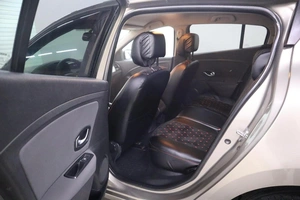 Хэтчбек Renault Megane 2011 года, 790000 рублей, Брянск