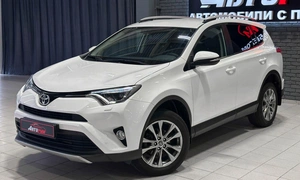 Внедорожник Toyota RAV4 2017 года, 2657000 рублей, Красноярск