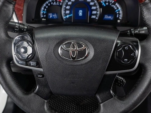 Седан Toyota Camry 2012 года, 1659000 рублей, Тюмень