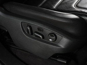 Внедорожник Volkswagen Touareg 2013 года, 2749000 рублей, Воронеж