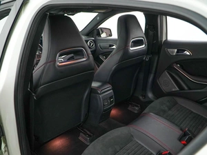 Внедорожник Mercedes-benz GLA-класс 2017 года, 2429050 рублей, Москва