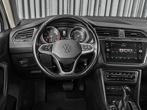 Внедорожник Volkswagen Tiguan 2021 года, 2390000 рублей, Ставрополь
