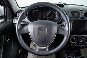 Седан ВАЗ (LADA) Granta 2023 года, 689000 рублей, Пермь