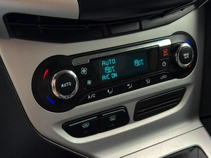 Хетчбэк Ford Focus 2012 года, 749000 рублей, Кропоткин