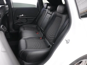 Хетчбэк Mercedes-benz B-класс 2019 года, 1986444 рублей, Москва
