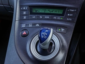 Лифтбек Toyota Prius 2010 года, 1165000 рублей, Краснодар