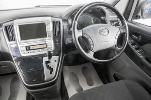 Минивэн Toyota Alphard 2008 года, 1579000 рублей, Барнаул
