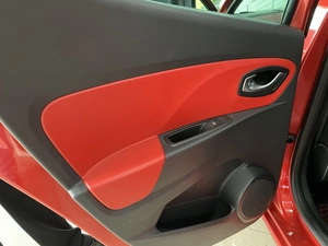 Хетчбэк Renault Lutecia 2015 года, 847000 рублей, Солонцы