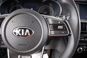 Седан Kia K5 2018 года, 1889000 рублей, Пермь