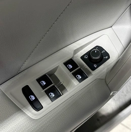 Внедорожник Volkswagen Tiguan Allspace 2017 года, 2597000 рублей, Красноярск