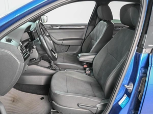 Лифтбек Volkswagen Polo 2021 года, 1909000 рублей, Аксай