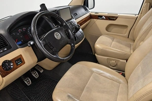 Микроавтобус Volkswagen Multivan 2008 года, 1499000 рублей, Челябинск