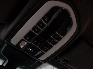 Внедорожник Porsche Cayenne Turbo 2011 года, 2399000 рублей, Краснодар