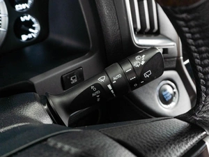 Внедорожник Toyota Land Cruiser 2016 года, 6060000 рублей, Тюмень