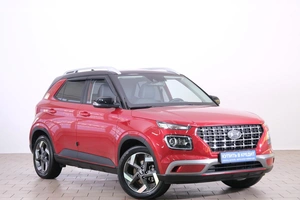 Внедорожник Hyundai Venue 2021 года, 2199000 рублей, Омск