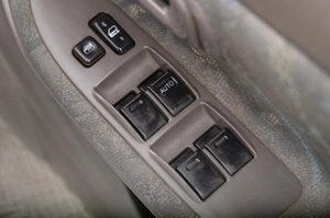 Универсал Toyota Corolla 2000 года, 399000 рублей, Томск