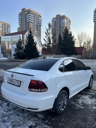 Седан Volkswagen Polo 2019 года, 1060000 рублей, Красноярск