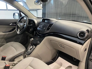 Минивэн Chevrolet Orlando 2012 года, 915000 рублей, Красноярск