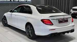 Седан Mercedes-benz E-класс 2018 года, 3167000 рублей, Красноярск