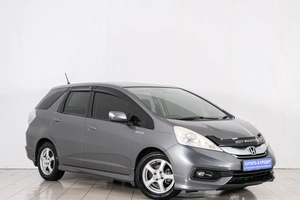 Универсал Honda Fit Shuttle 2013 года, 969000 рублей, Красноярск