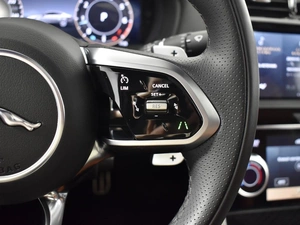 Седан Jaguar XE 2025 года, 4699900 рублей, Казань