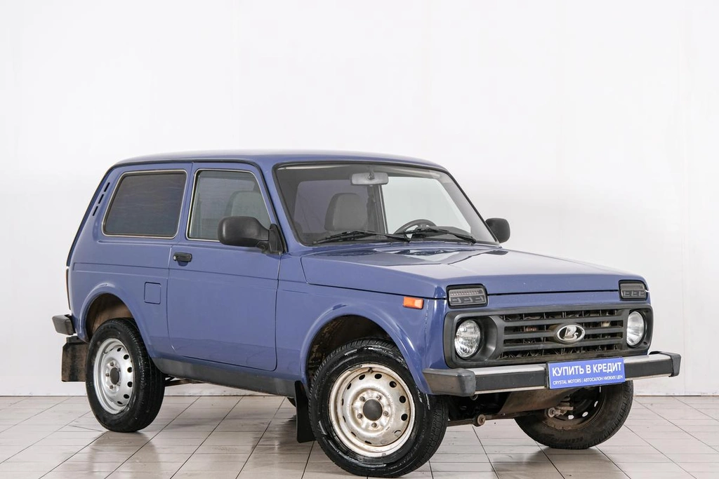 Внедорожник ВАЗ (LADA) Niva 2017 года, 649000 рублей, Красноярск