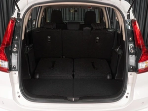 Минивэн Suzuki Ertiga 2022 года, 2600000 рублей, Тюмень