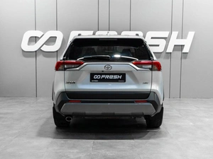 Внедорожник Toyota RAV4 2021 года, 3799000 рублей, Тюмень