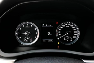 Седан Hyundai Sonata 2017 года, 1890000 рублей, Солонцы