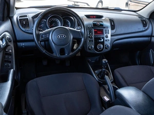 Седан Kia Cerato 2012 года, 950000 рублей, Волгоград