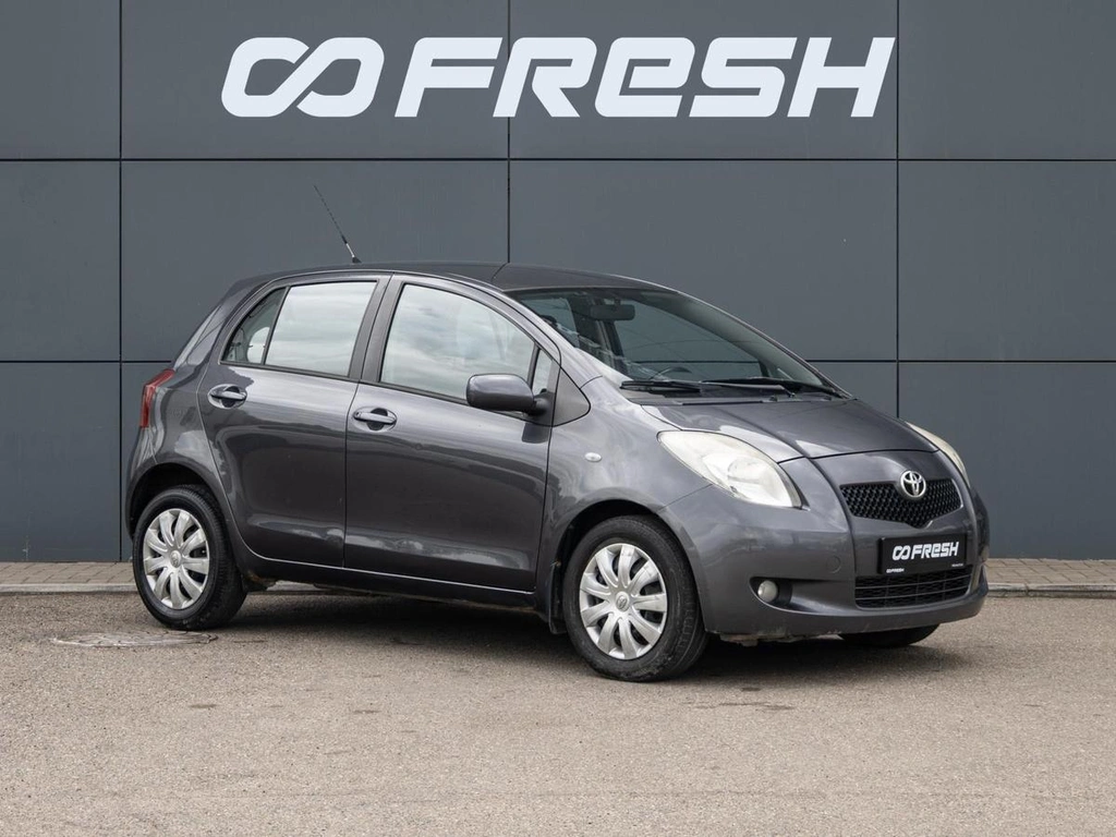 Хетчбэк Toyota Yaris 2008 года, 525000 рублей, Краснодар