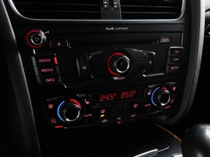 Седан Audi A4 2011 года, 1244000 рублей, Воронеж