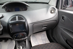 Хетчбэк Chery IndiS (S18D) 2012 года, 249000 рублей, Оренбург