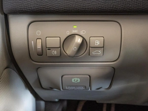 Внедорожник Volvo XC60 2012 года, 1444000 рублей, Краснодар