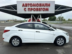 Седан Hyundai Solaris 2014 года, 995000 рублей, Абакан
