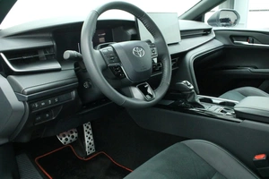 Седан Toyota Camry 2025 года, 3914000 рублей, Красноярск