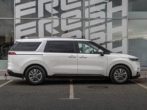 Минивэн Kia Carnival 2021 года, 3975000 рублей, Краснодар