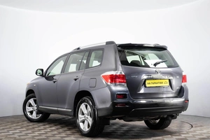 Внедорожник Toyota Highlander 2013 года, 1949000 рублей, Пермь