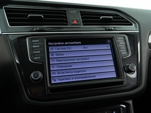 Внедорожник Volkswagen Tiguan 2017 года, 2531444 рублей, Москва