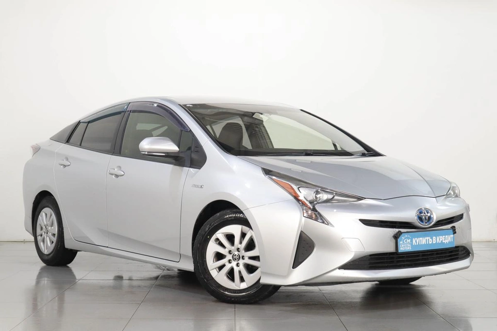 Лифтбек Toyota Prius 2017 года, 1429000 рублей, Челябинск
