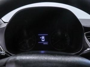 Седан Hyundai Solaris 2017 года, 1250000 рублей, Красноярск