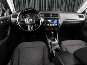 Седан Volkswagen Jetta 2013 года, 1049000 рублей, Тюмень