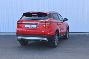 Внедорожник Geely Atlas 2023 года, 2190000 рублей, Брянск
