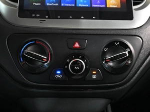 Седан Hyundai Solaris 2017 года, 1395000 рублей, Ростов-на-Дону